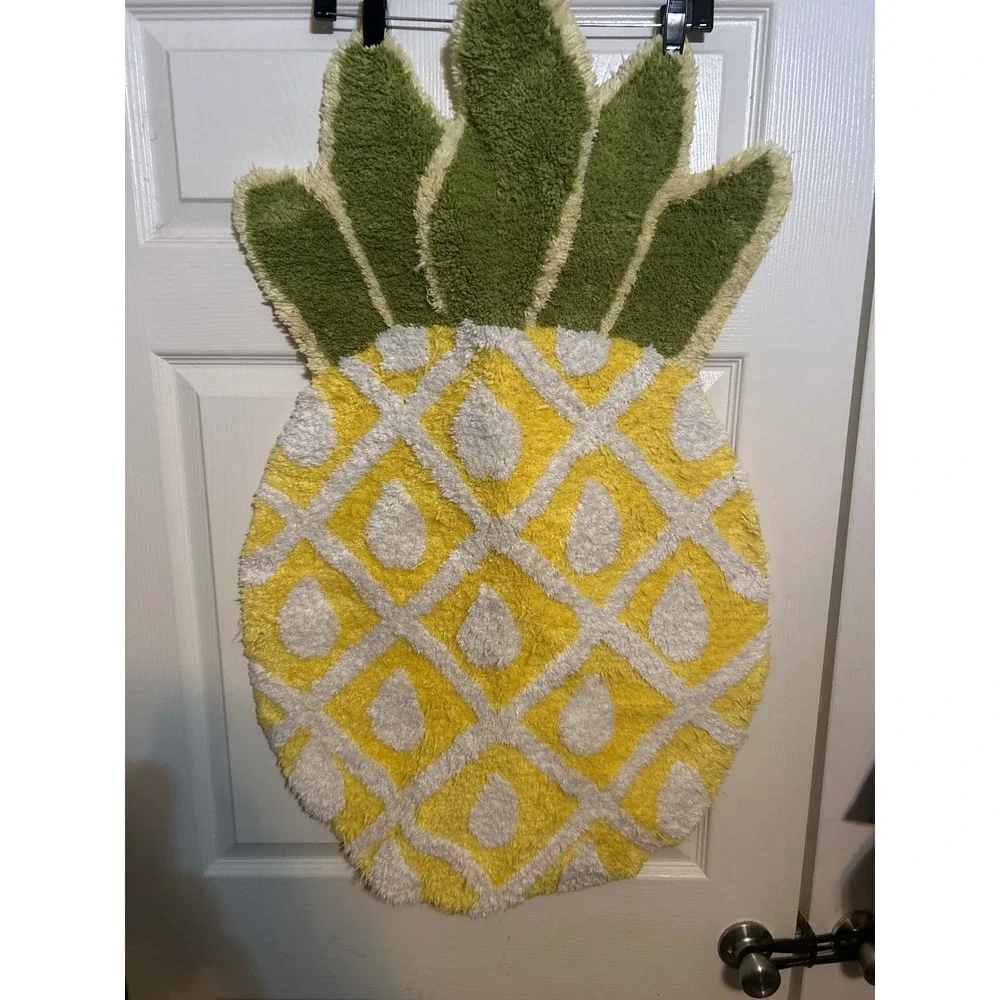 Pineapple Shaped Rug Yellow White Green‎ Accent Rug Fun Novelty